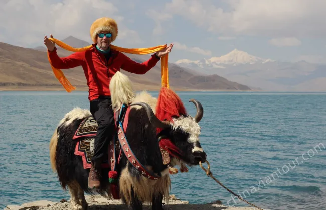 Visit-Tibet-Yamdrok Lake