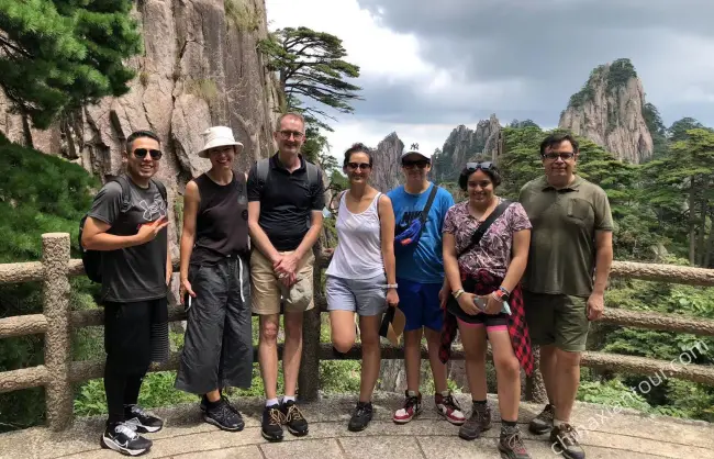 Huangshan Yellow Mountain Hiking Tour