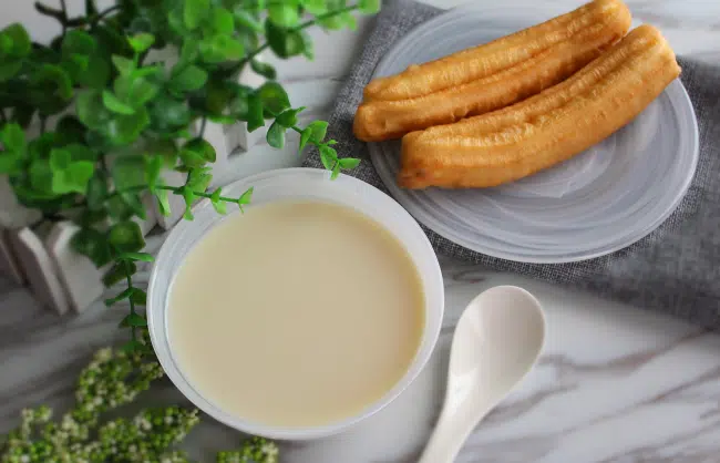 Youtiao and Soy Milk